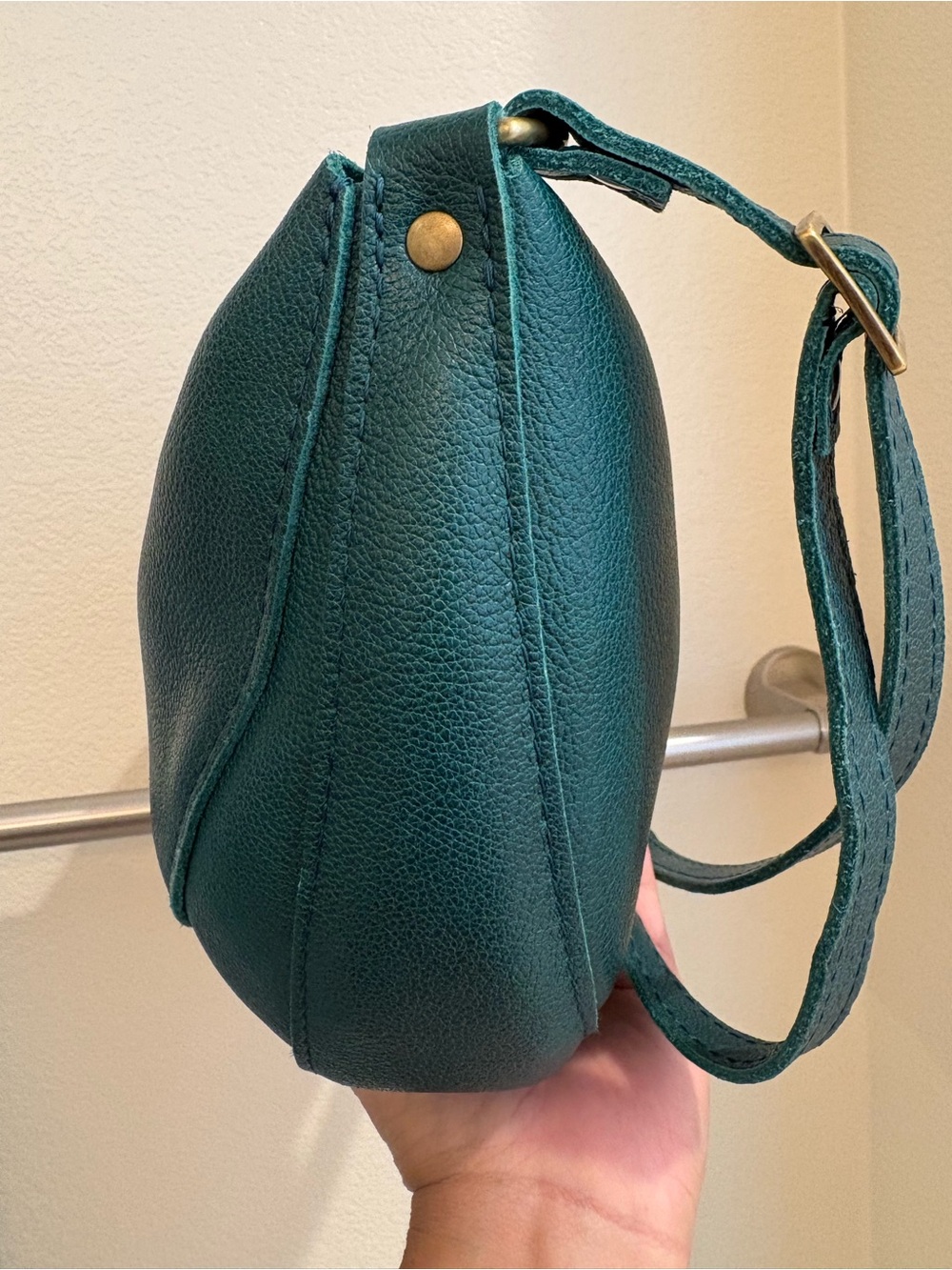 Portland Leather | Large Koala | Seaglass - Picture 7 of 13